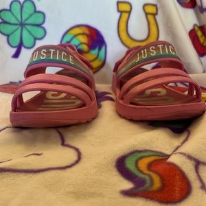 Justice sandlas size 5
